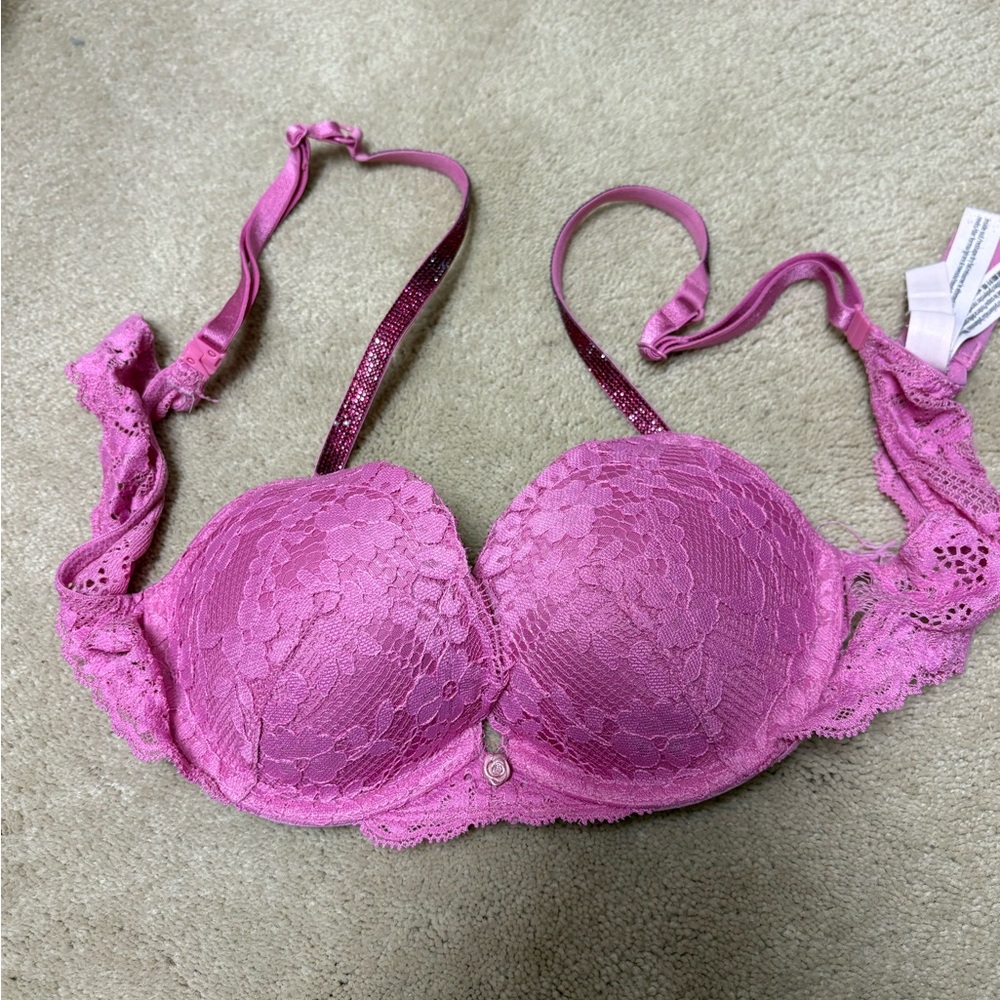 Victoria's Secret Fuchsia Lace Sequined Push-Up Bra